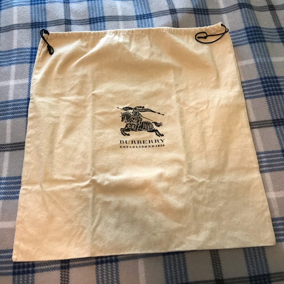 dust bag burberry
